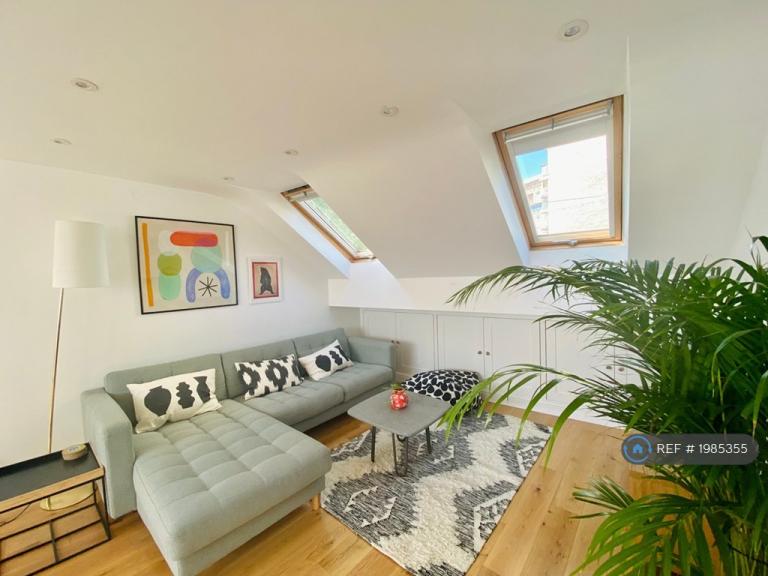 2 bedroom house in Armada Place, Bristol, BS1 (2 bed) (#1985355)
