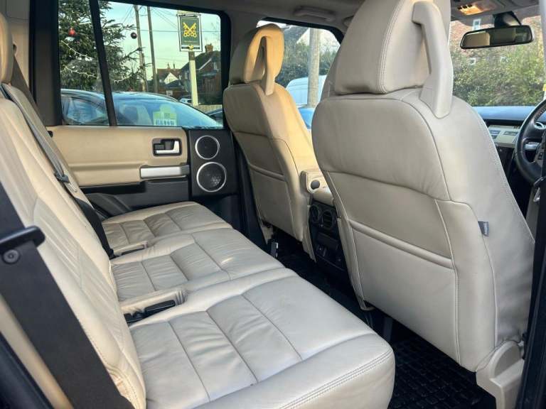  Land Rover Discovery 3 2.7 TD V6 HSE Station Wagon 5dr Diesel