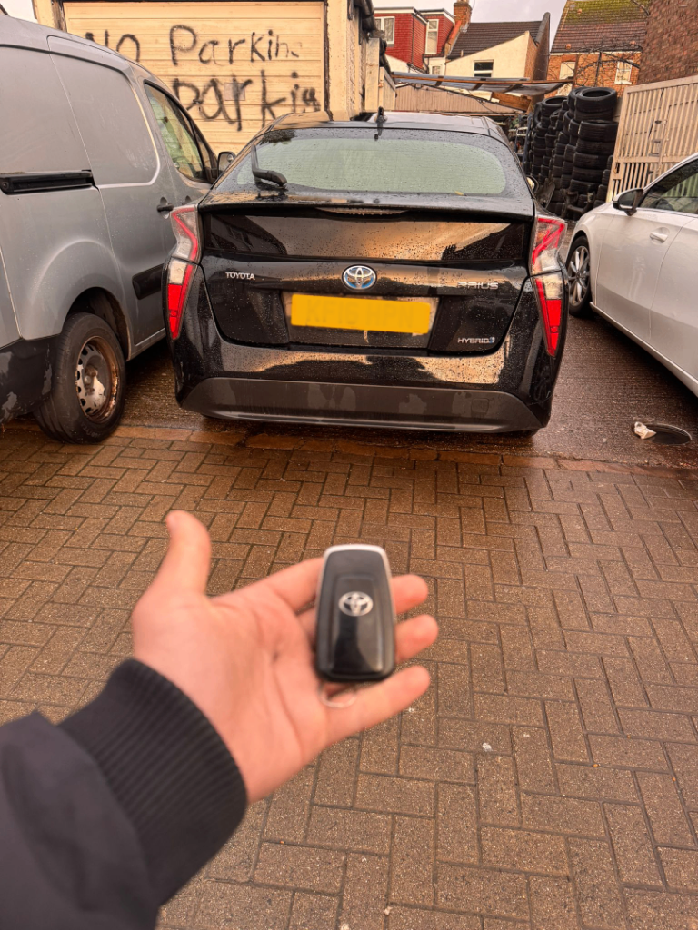 Toyota Prius Plus All Keys Lost and Spare Key Service in London