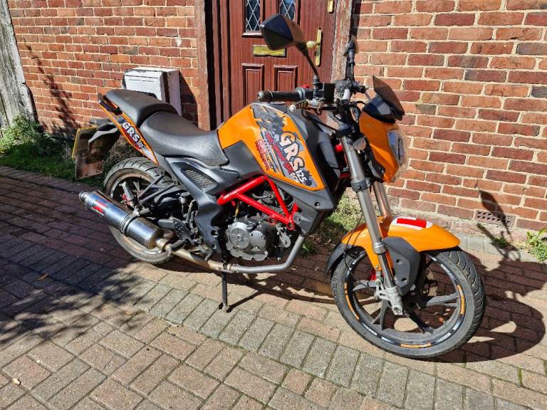 2015 KSR MOTO Grs 125, new mot, low miles