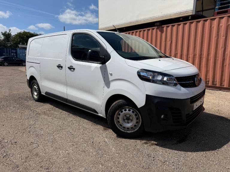 Vauxhall, VIVARO, Panel Van, 2022, Automatic, 1997 (cc)