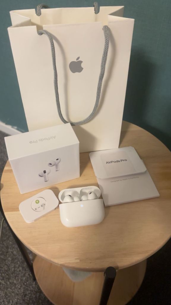 Apple AirPods Pro (3rd-Gen) – Excellent Condition