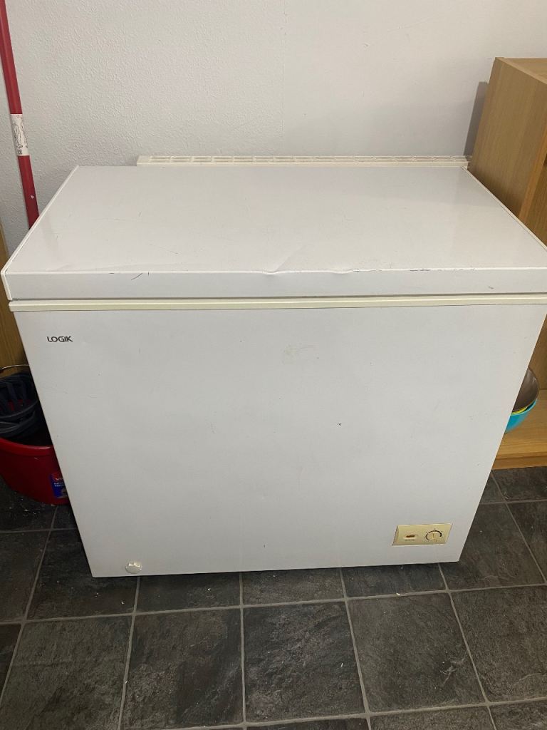 Large logik chest freezer