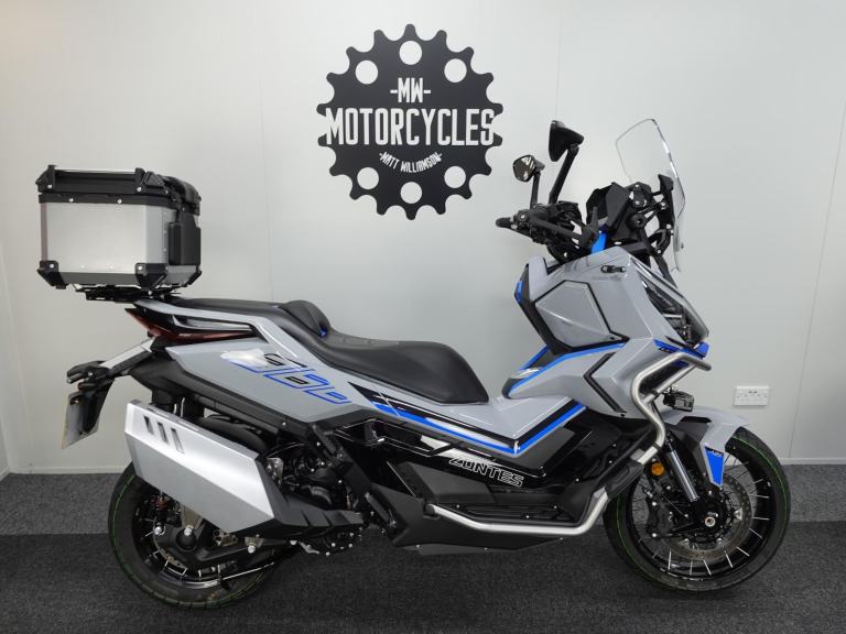 Zontes ZT 368 G. Adventure Scooter. 2025/75. Only 812 miles. With Extra's.