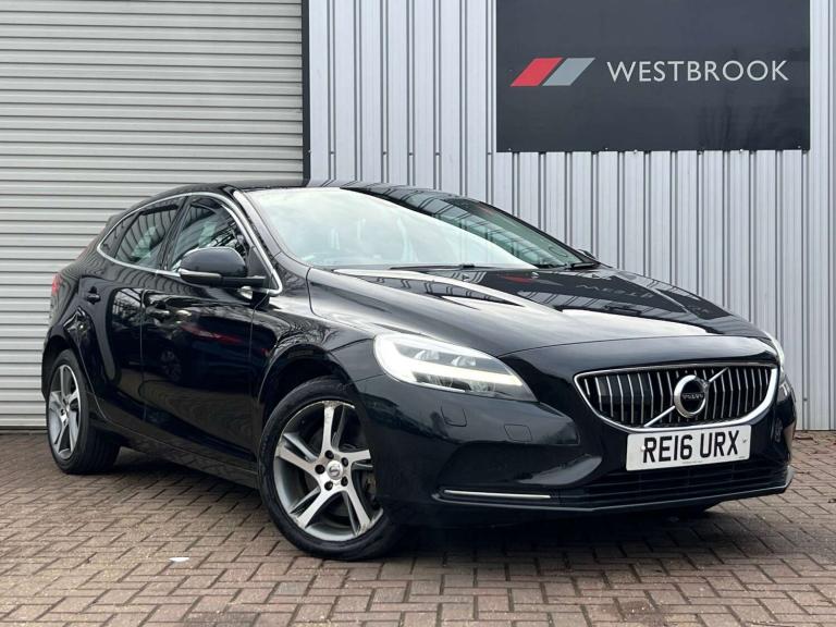 2016 Volvo V40 D3 [4 Cyl 150] Inscription 5dr HATCHBACK DIESEL Manual