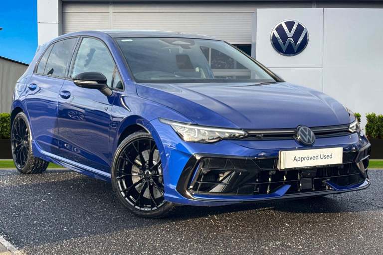 2025 Volkswagen Golf 2.0 TSI 333 R Black Edition 4Motion 5dr DSG **19' WARMENAU ALLOYS + AK Hatch...
