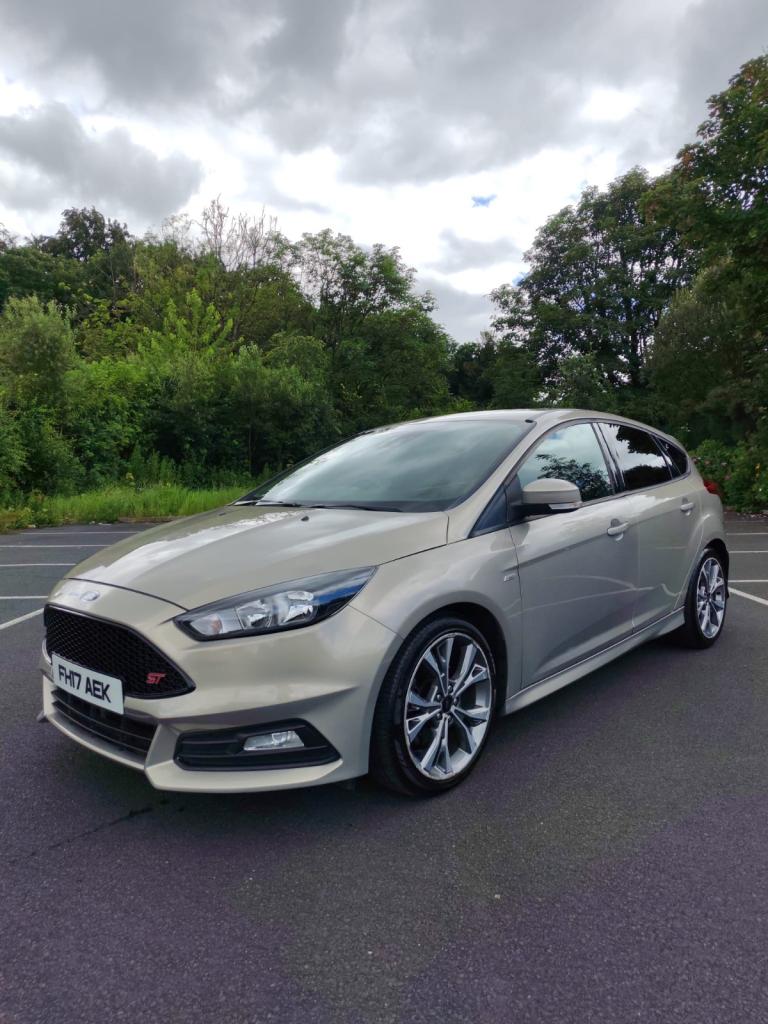 Ford Focus ST Line 2017 8 Months Mot 