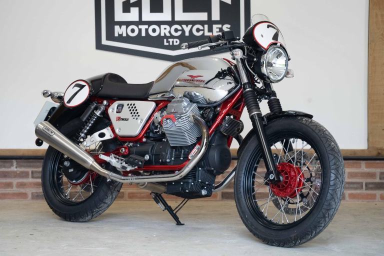 Moto Guzzi V7 Racer No.118 , only 6 miles from new!