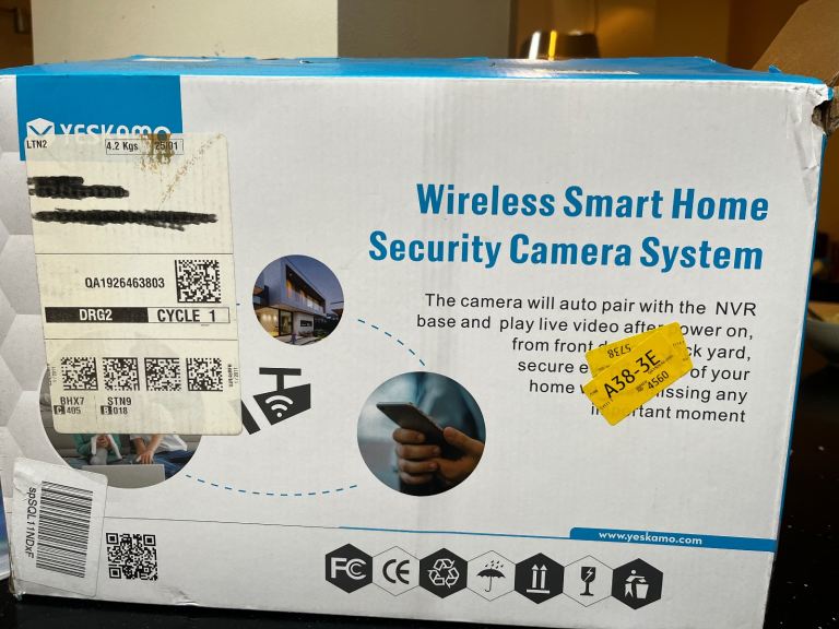 Good as new Yesskamo wireless smart home security camera system