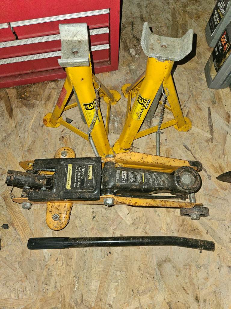 Halfords jack & axle stands