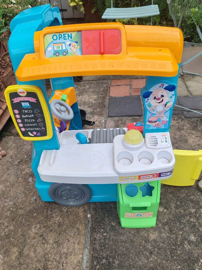 Kids burger van