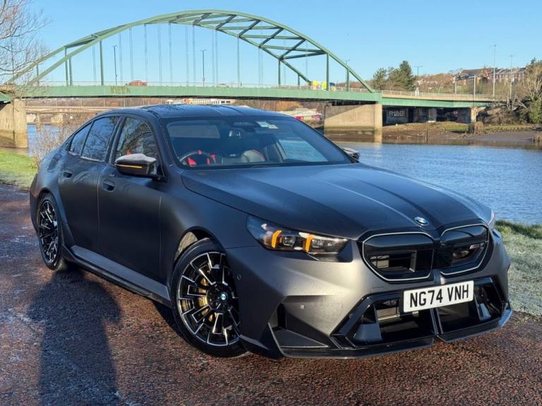 2025 74 BMW M5 4.4 22.1KWH SALOON 4DR PETROL PLUG-IN HYBRID STEPTRONIC XDRIVE EU
