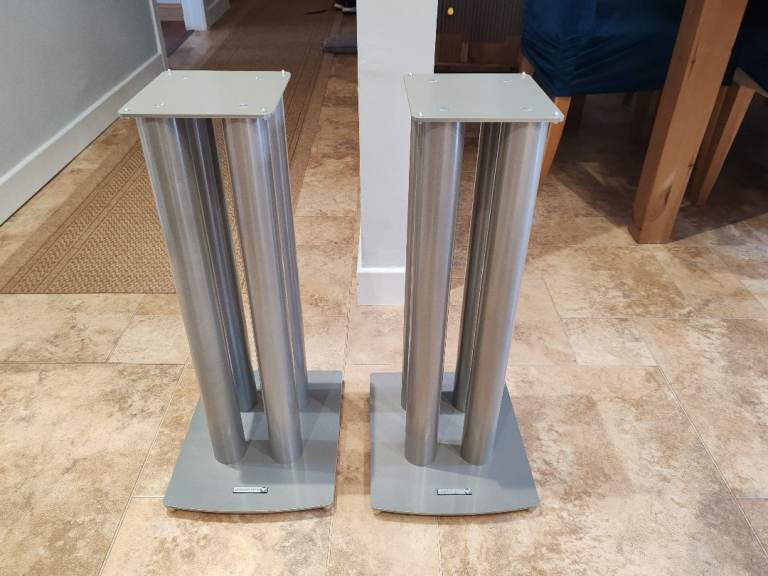 Soundstyle speaker stands £80 ono