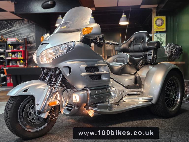 2009 HONDA GL1800 GOLDWING DELUXE EML MARTINIQUE TRIKE WITH 27,000 MILE'S 