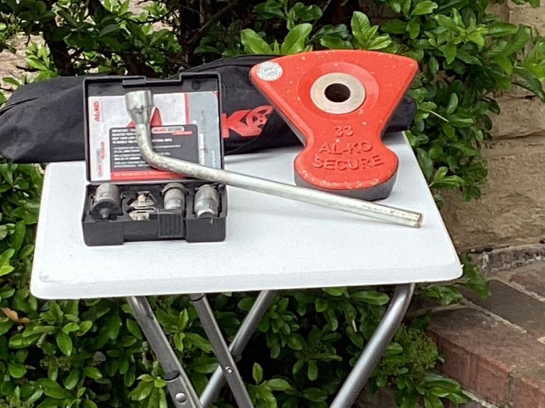 AL-KO 33 Secure caravan lock