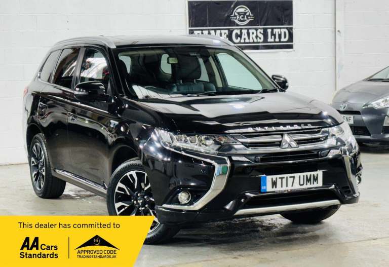  Mitsubishi Outlander 2.0h 12kWh 4hs CVT 4WD Euro 6 (s/s) 5dr Petrol/Electric Hybrid Automatic