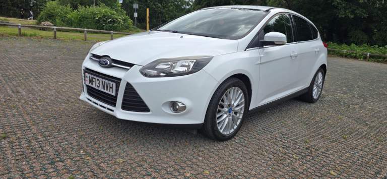 Ford, FOCUS, Hatchback, 2013, Manual, 998 (cc), 5 doors
