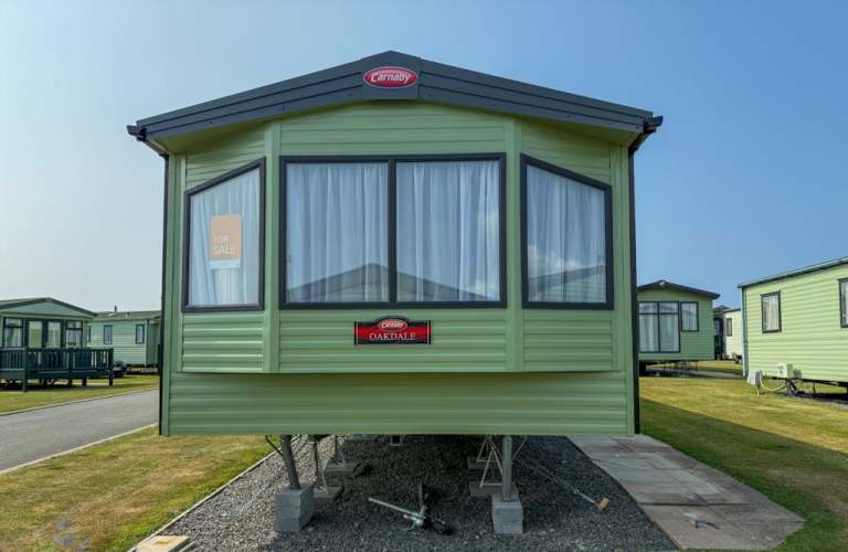 Carnaby Oakdale - Brand New | Contemporary
