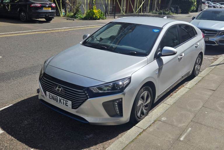 Hyundai ioniq Hybrid 1.6, auto, PCO ready, can be used for Uber