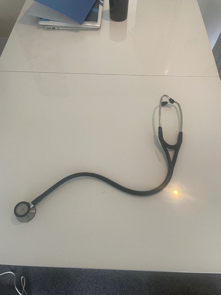 Littmans III cardiology stethoscope – Good Condition, Black