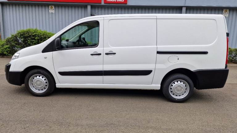 2015 Toyota Proace 2.0 diesel,L2H1,Long wheel base,23k,FSH