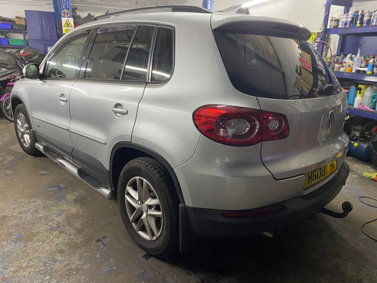 Volkswagen, TIGUAN, Estate, 2008, Manual, 1968 (cc), 5 doors