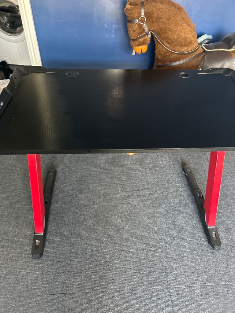 Black Desk with Red Legs – Good Condition