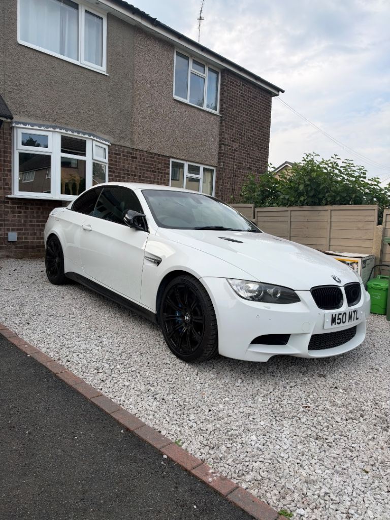 BMW, M3, Convertible, 2010, Semi-Auto, 3999 (cc), 2 doors