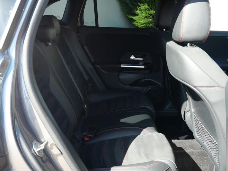 2022 Mercedes-Benz GLA 1.3 GLA180 AMG Line (Premium) SUV 5dr Petrol 7G-DCT Euro 6 (s/s) (136 ps) ...