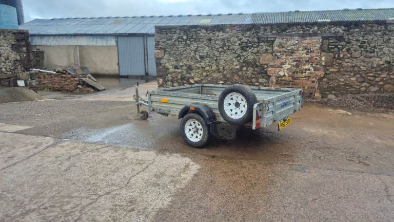 Indespension trailer 