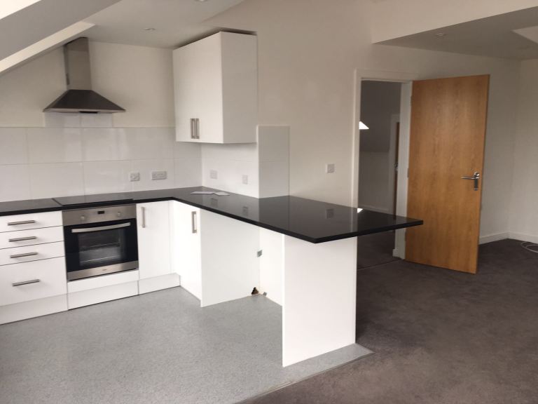 3 Bedroom Flat for Rent - Brighton 