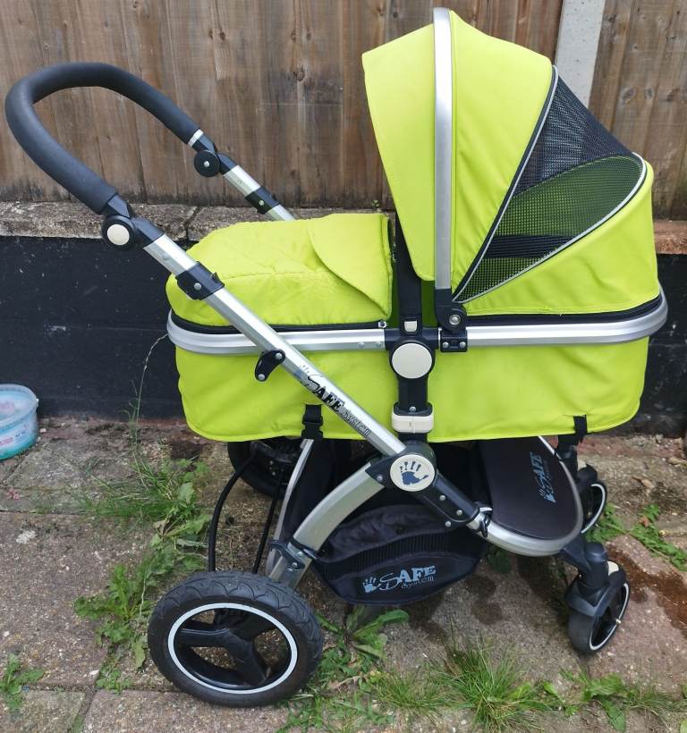 Baby travel iSafe pram travel system 