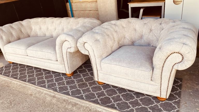 CHESTERFIELD 2 SEATER SOFA + ARMCHAIR - DELIVERY AVAILABLE 