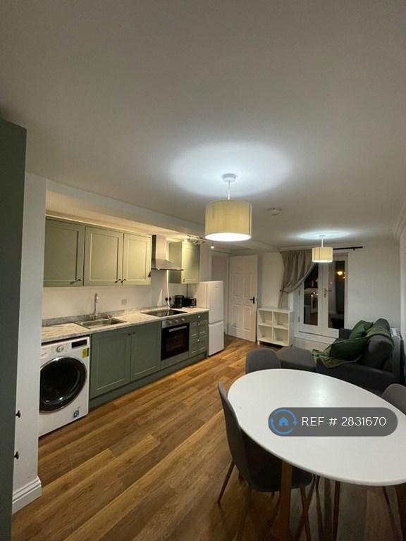 1 bedroom flat in The Bank House, Gainsborough, DN21 (1 bed) (#2831670)