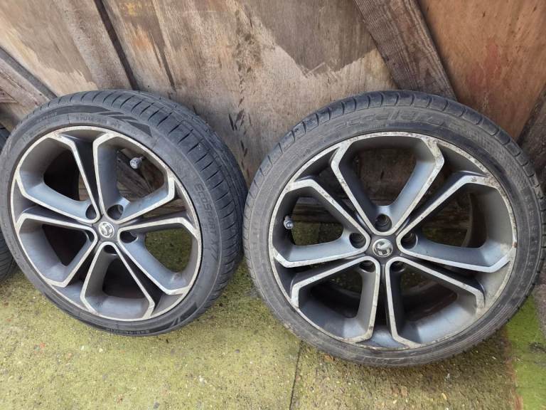 Vauxhall 19inch wheels