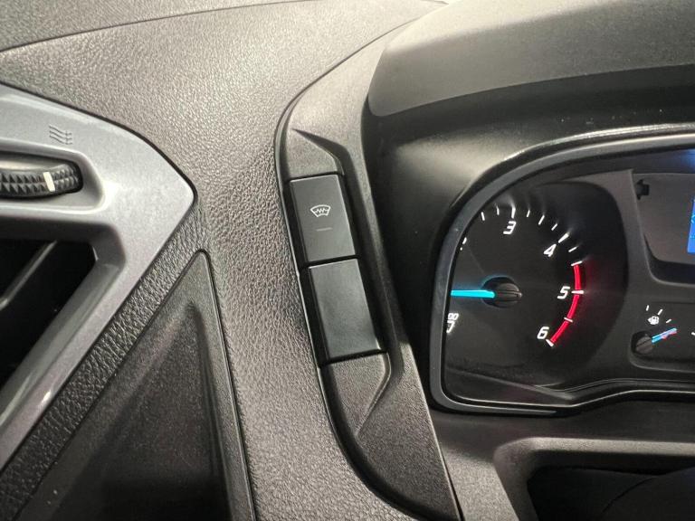 2017 Ford Transit Custom Transit Custom 2.0 TDCi 290 Limited Panel Van 5dr Diesel Manual L2 H1 (1...