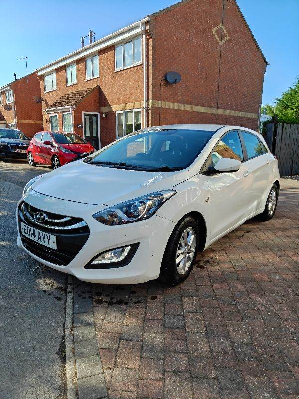 Hyundai, I30, Hatchback, 2014, Manual, 1582 (cc), 5 doors