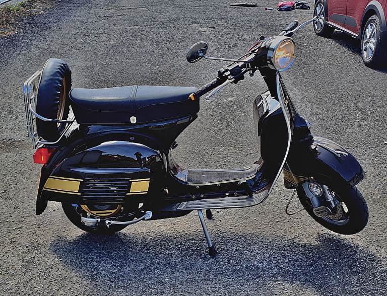 Bajaj, CHETAK, 1997, 124 (cc)
