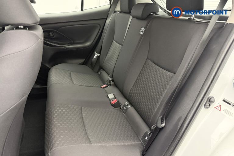 2024 Toyota Yaris Cross 1.5 Hybrid Icon 5dr CVT HATCHBACK PETROL/ELECTRIC Automatic