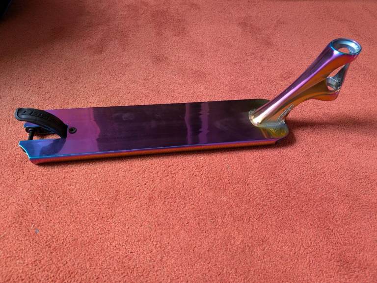 FASEN Team Deck Jara "Mini" Soukup Stunt Scooter Deck - Oil Slick