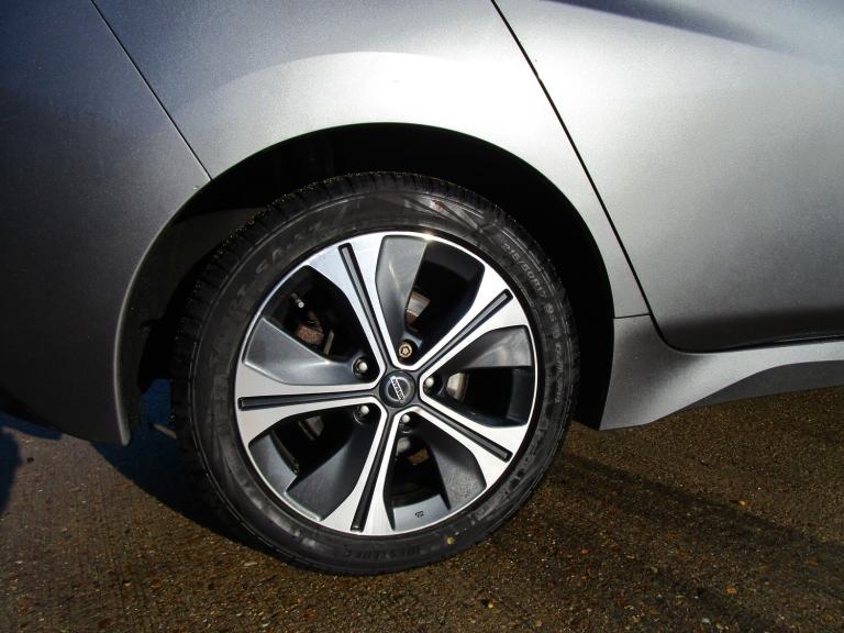 2018 Nissan LEAF 40kWh N-Connecta Hatchback 5dr Electric Auto (150 ps) Electric