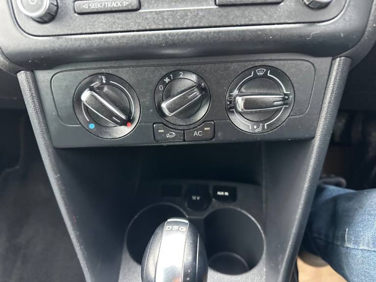 2013 Volkswagen Polo 1.4 Match Edition Hatchback 5dr Petrol DSG Euro 5 (85 ps) Hatchback Petrol A...