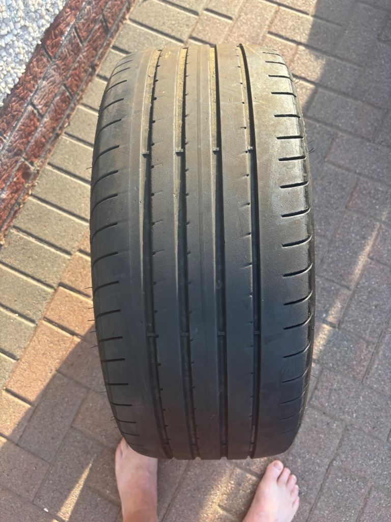 Goodyear Eagle F1 tyre 245/35/R20