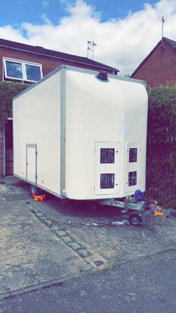Box Trailer {11FT X 6FT}