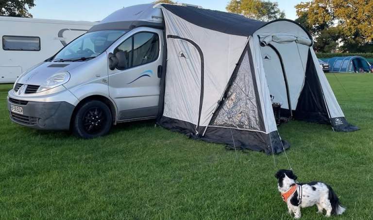 Renault Trafic 2008 LWB high-top campervan/ off grid (Epsom)