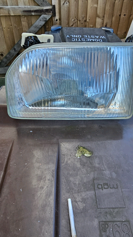 Mk5 escort passenger front headlight.