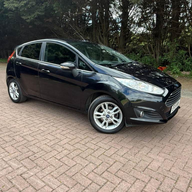 2015 Ford Fiesta 1.25 Zetec Euro 5 5dr Manual