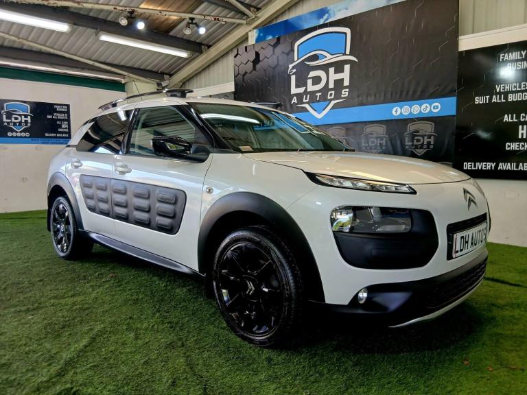 CITROEN C4 CACTUS 1.6 BlueHDi Flair 2016
