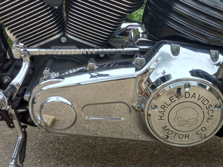 Harley-Davidson, SOFTAIL ROCKER, 2010, 1585 (cc)