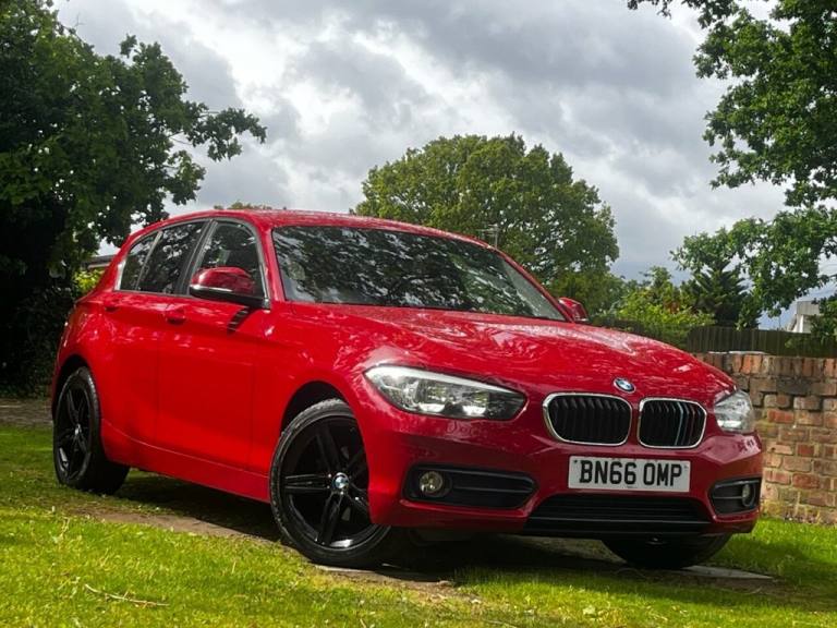 2016 BMW 1 Series 118i [1.5] Sport 5dr [Nav] HATCHBACK PETROL Manual